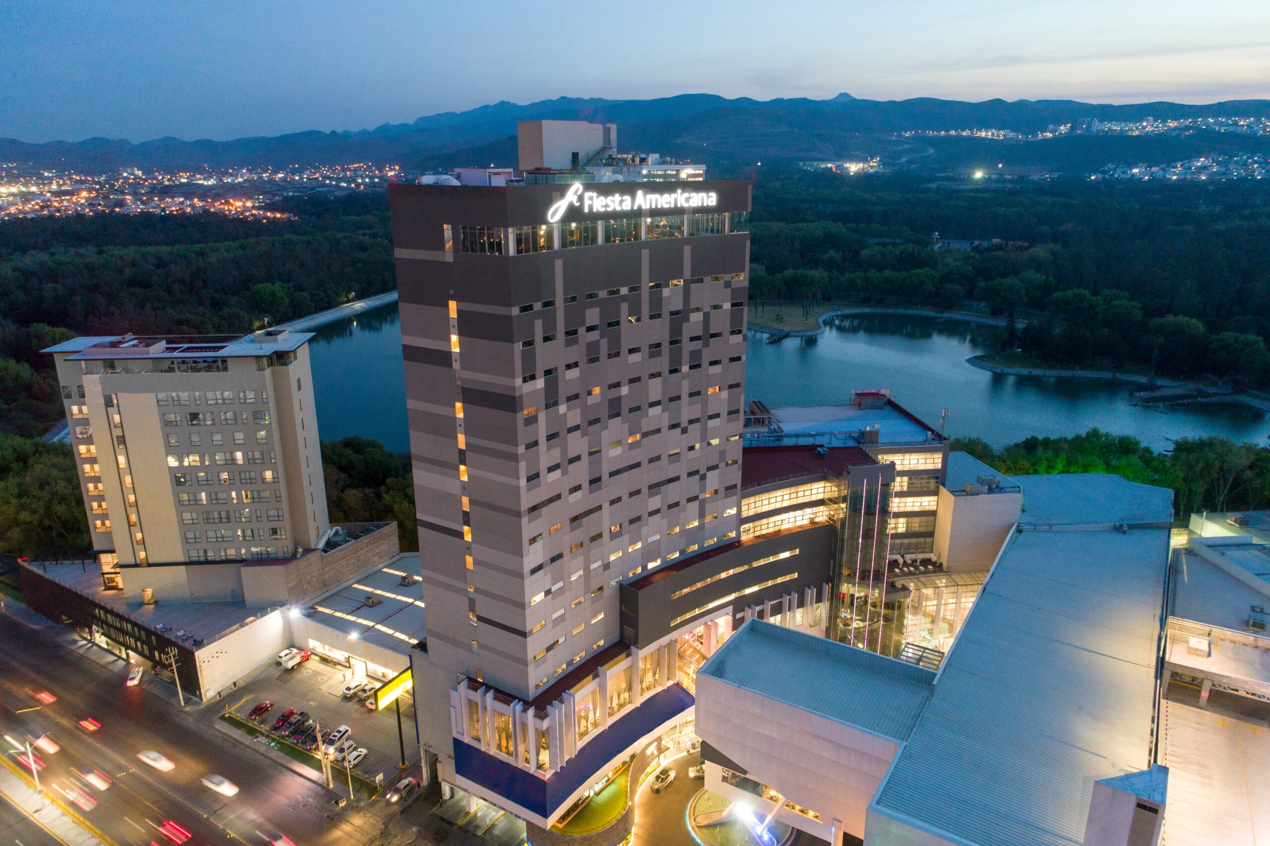 Fiesta americana SLP fachada